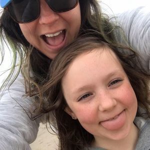 Meet your Posher, Joy